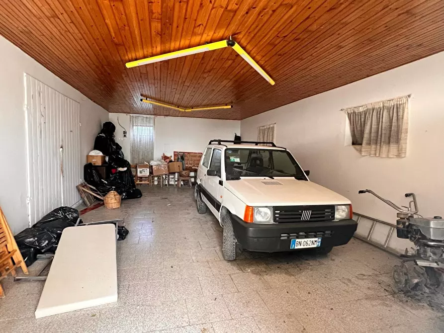 Immagine 56 di Villa in vendita  in Contrada Nora 2 a Pianella
