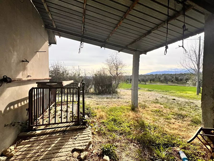 Immagine 53 di Villa in vendita  in Contrada Nora 2 a Pianella