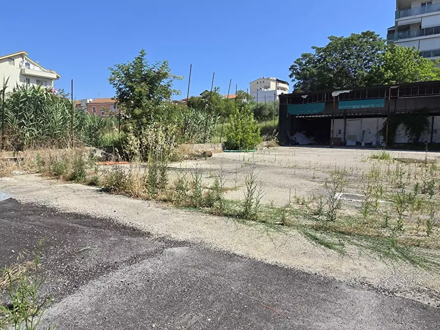 Immagine 4 di Terreno residenziale in vendita  in Via Oslo 16 a Brittoli