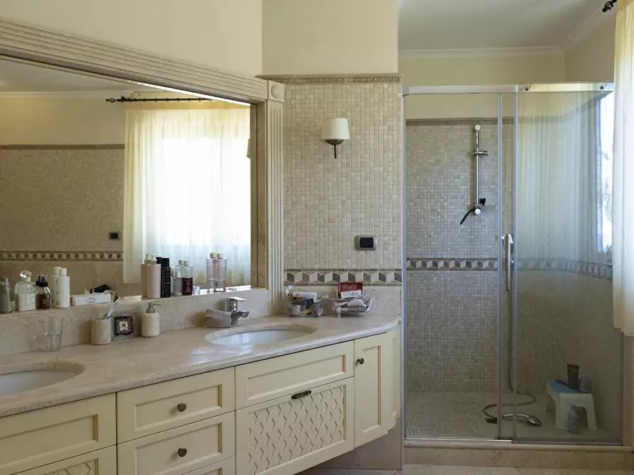 Immagine 70 di Villa in vendita  in Contrada Pretaro a Francavilla Al Mare