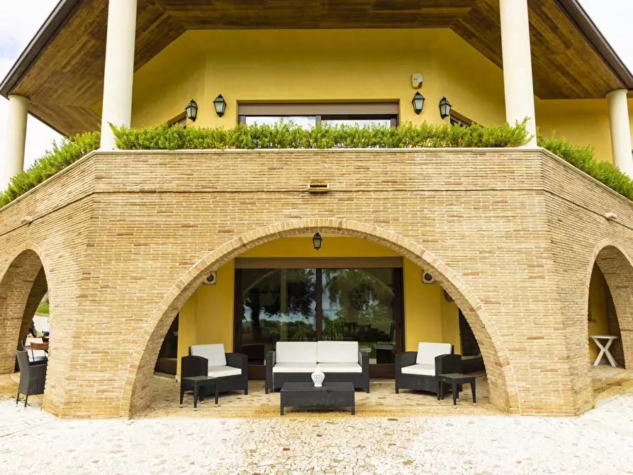 Immagine 14 di Villa in vendita  in Contrada Pretaro a Francavilla Al Mare