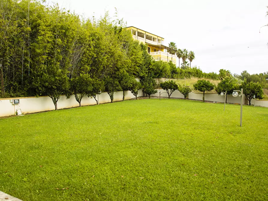 Immagine 22 di Villa in vendita  in Contrada Pretaro a Francavilla Al Mare