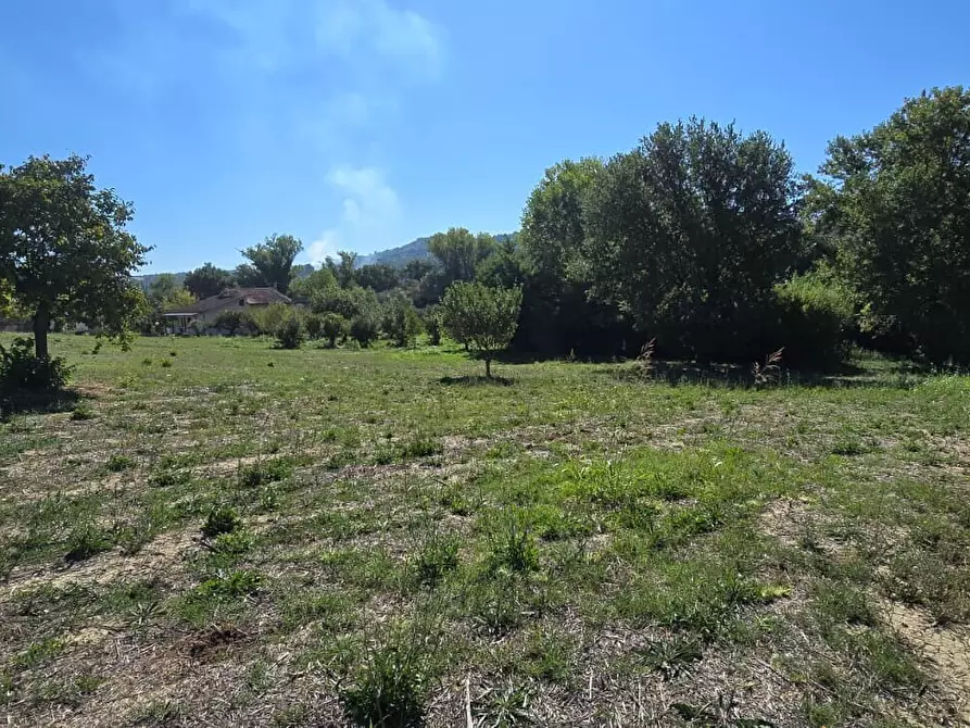 Immagine 6 di Terreno residenziale in vendita  in Via Giacomo Matteotti a Abbateggio
