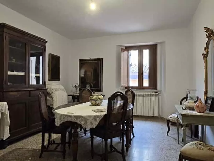 Immagine 15 di Appartamento in vendita  in Piazza Luca da Penne 1 a Penne