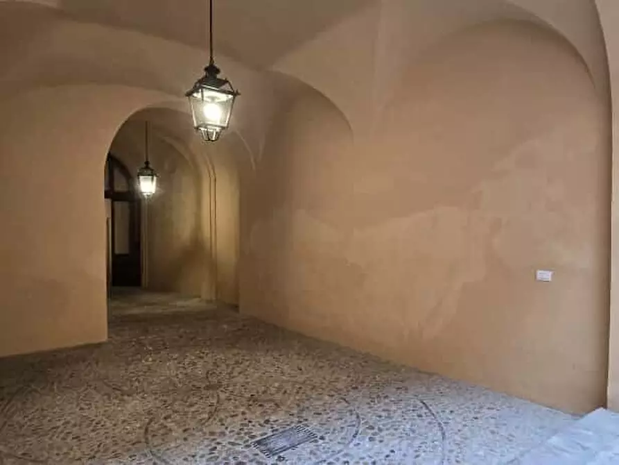 Immagine 6 di Appartamento in vendita  in Piazza Luca da Penne 1 a Penne