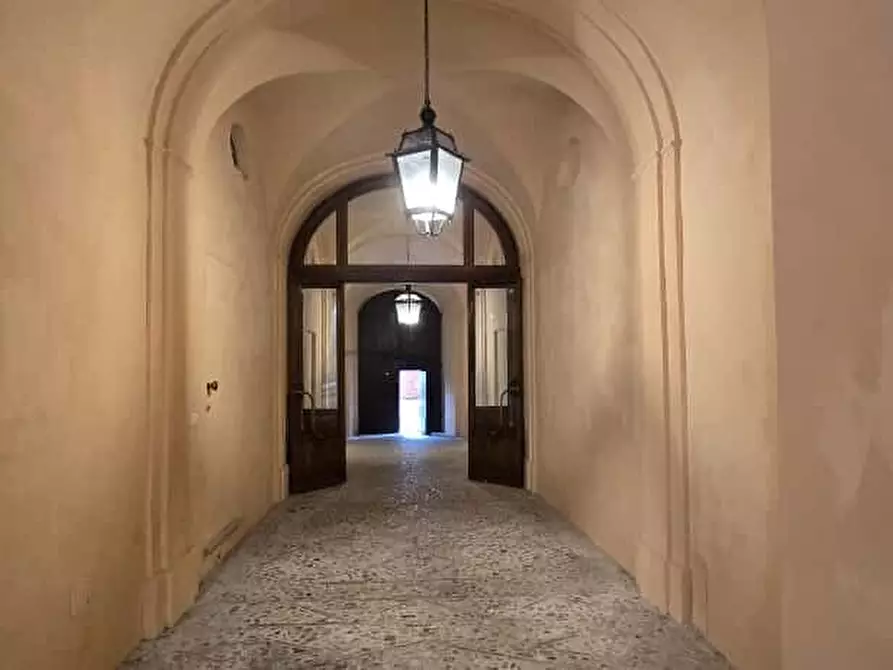 Immagine 5 di Appartamento in vendita  in Piazza Luca da Penne 1 a Penne