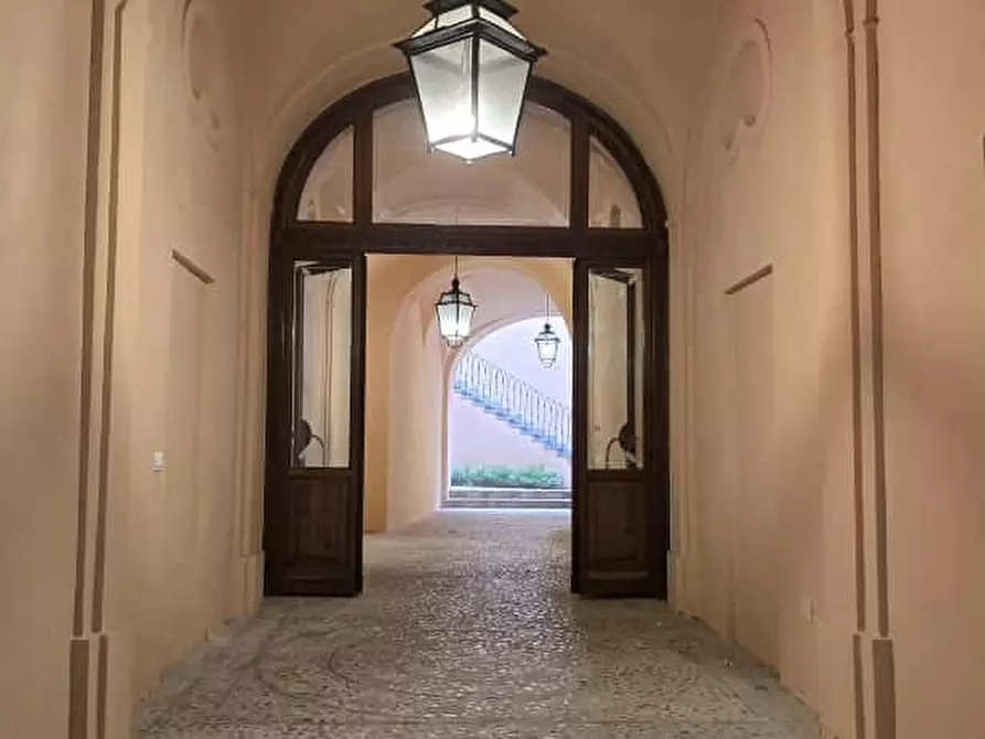 Immagine 3 di Appartamento in vendita  in Piazza Luca da Penne 1 a Penne