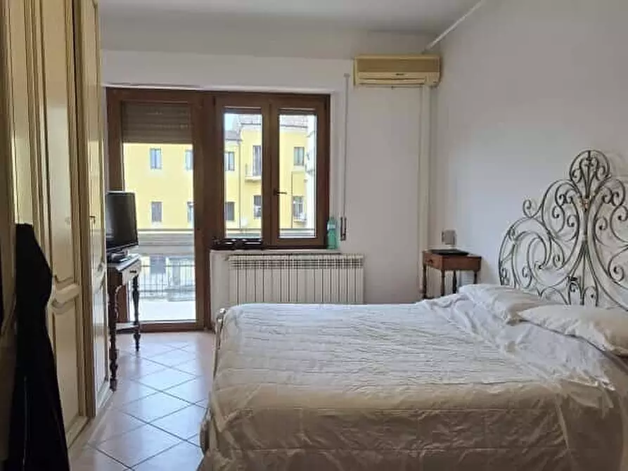 Immagine 22 di Appartamento in vendita  in Piazza Luca da Penne 1 a Penne