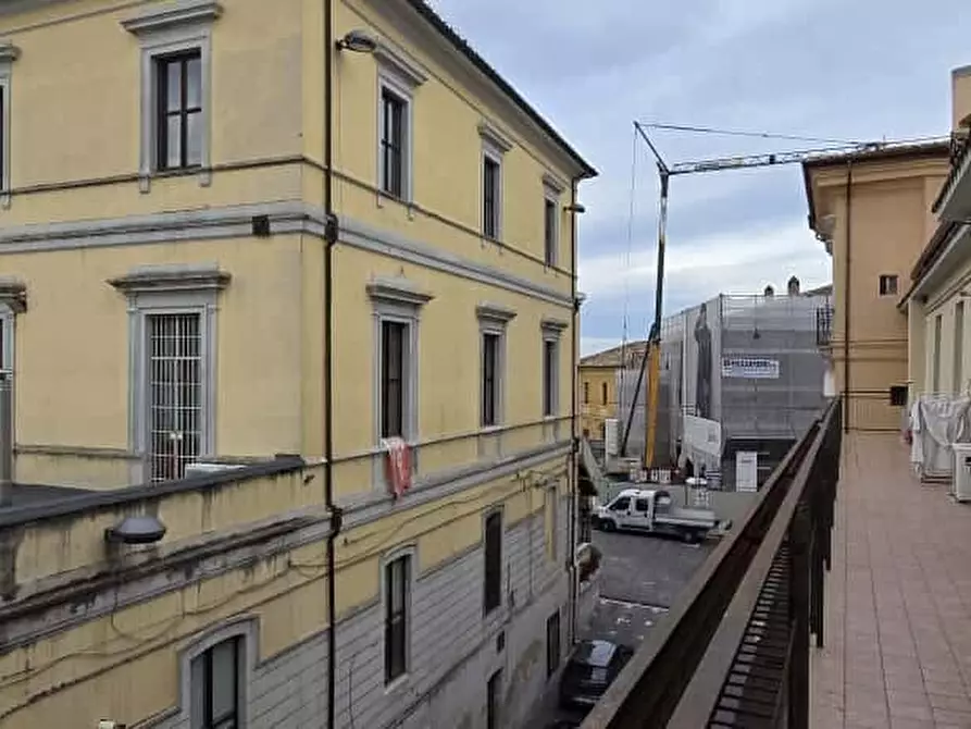 Immagine 26 di Appartamento in vendita  in Piazza Luca da Penne 1 a Penne