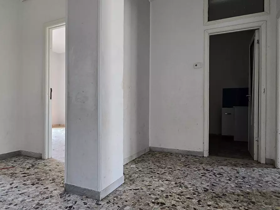 Immagine 10 di Appartamento in vendita  in Via Fortore 10 a Pescara