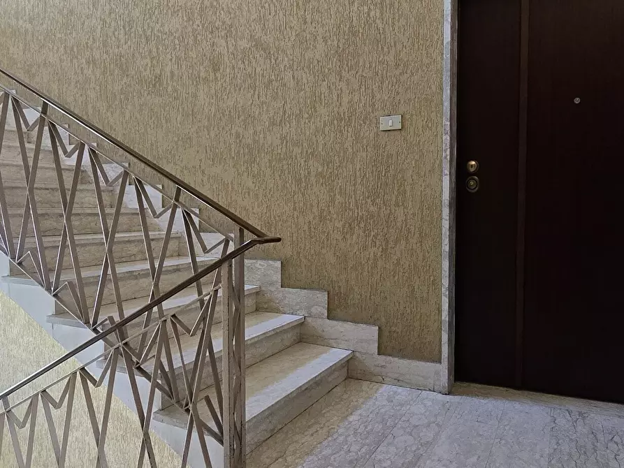 Immagine 3 di Appartamento in vendita  in Via Fortore 10 a Pescara