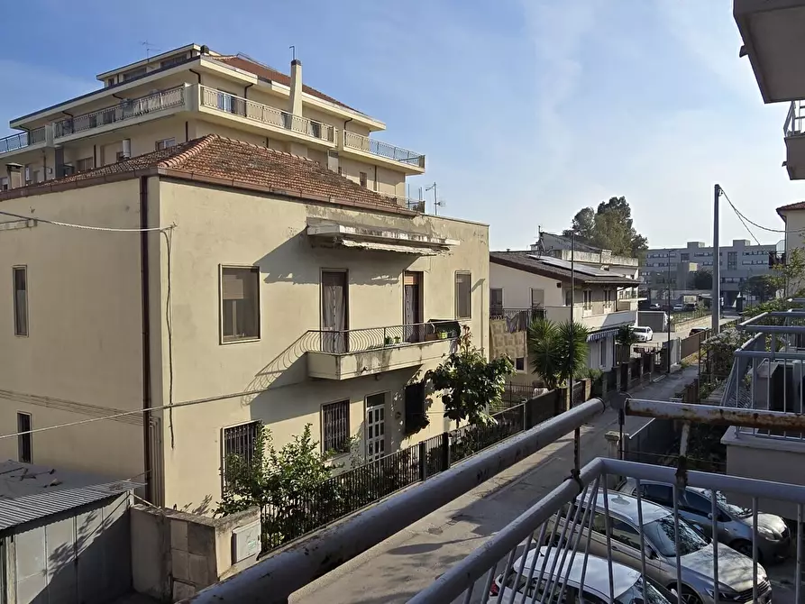 Immagine 7 di Appartamento in vendita  in Via Fortore 10 a Pescara