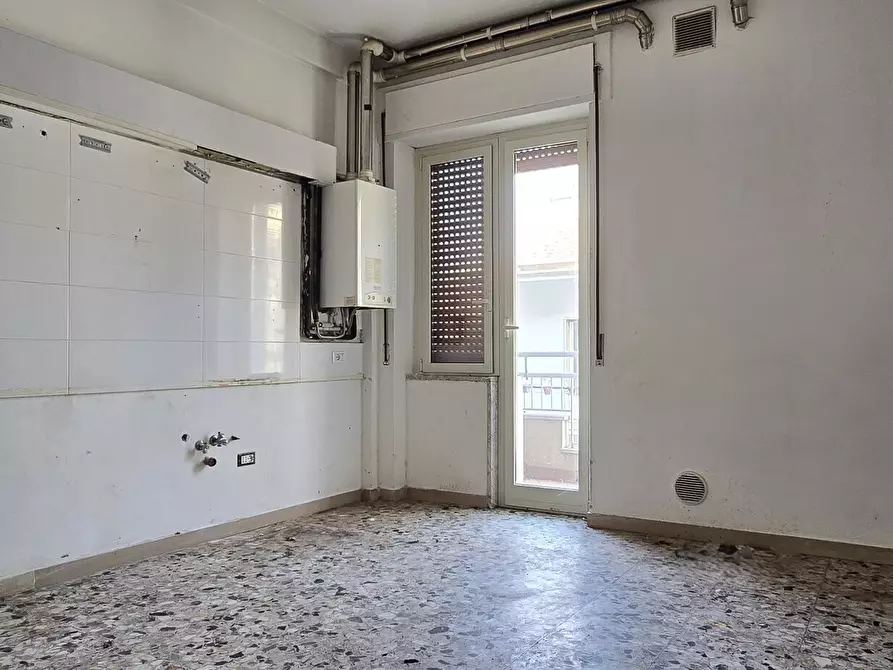 Immagine 11 di Appartamento in vendita  in Via Fortore 10 a Pescara