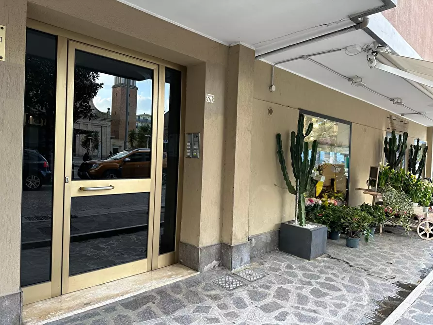 Immagine 9 di Appartamento in vendita  in Viale Gabriele D'Annunzio a Montesilvano