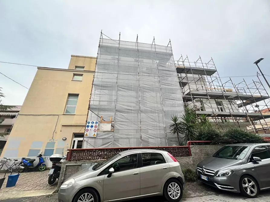Immagine 9 di Appartamento in vendita  in Via Monte San Rocco 26 a Pescara