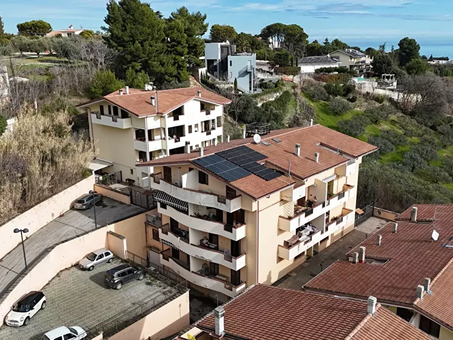 Immagine 35 di Appartamento in vendita  in Via Spagnuolo 28 a Montesilvano