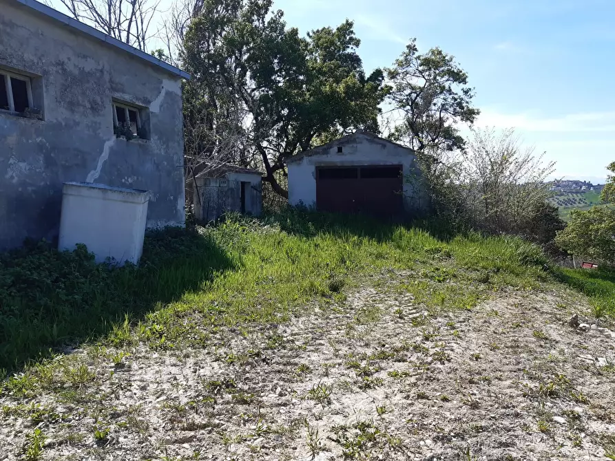 Immagine 5 di Villa in vendita  in contrada reille a Atri