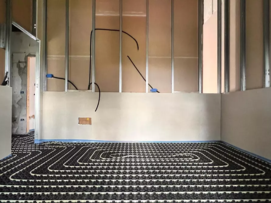 Immagine 24 di Appartamento in vendita  in via Pianacci a Montesilvano