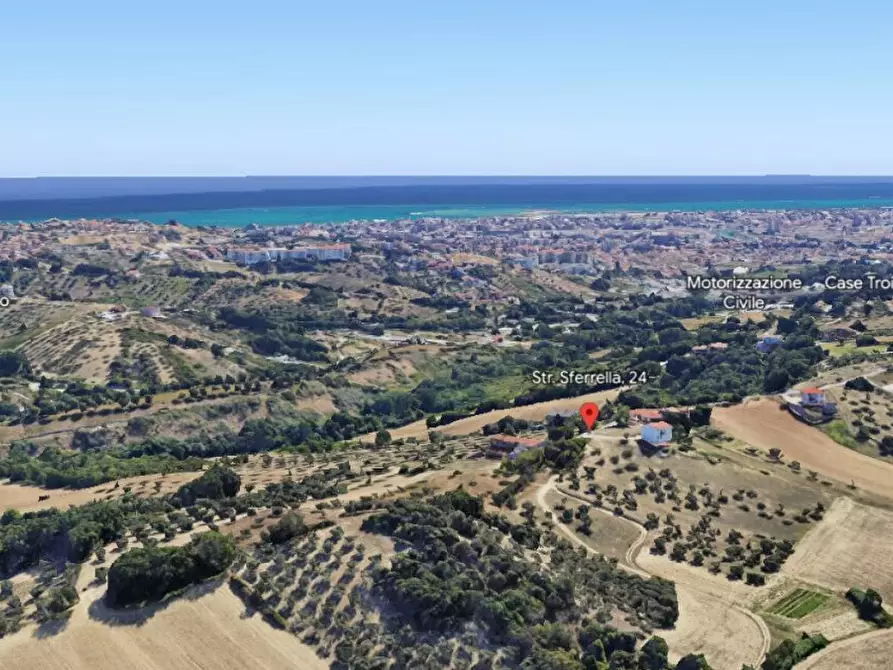 Immagine 1 di Terreno residenziale in vendita  in strada sferrella a Brittoli