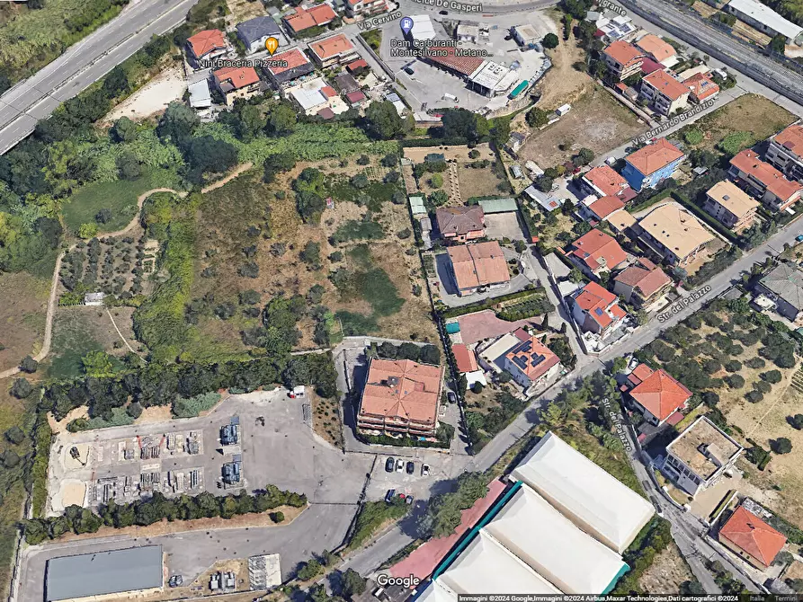 Immagine 3 di Terreno in vendita  in strada del palazzo a Pescara