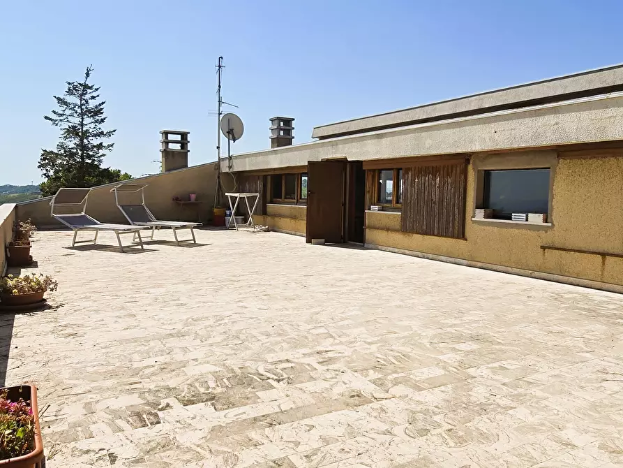 Immagine 34 di Villa in vendita  in via chiappinello a Montesilvano