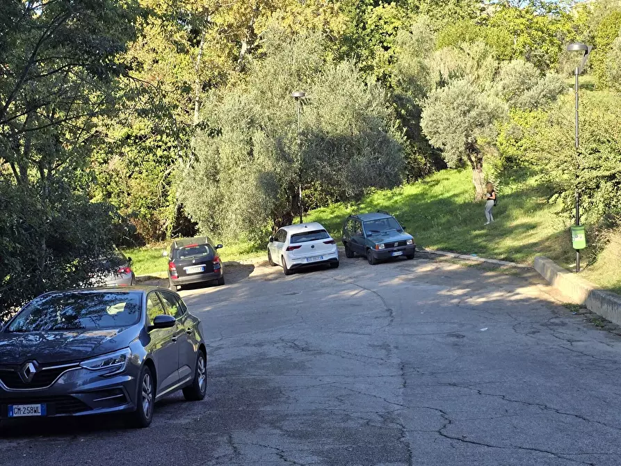 Immagine 12 di Posto auto in vendita  in Via Remo Ronchitelli a Pescara