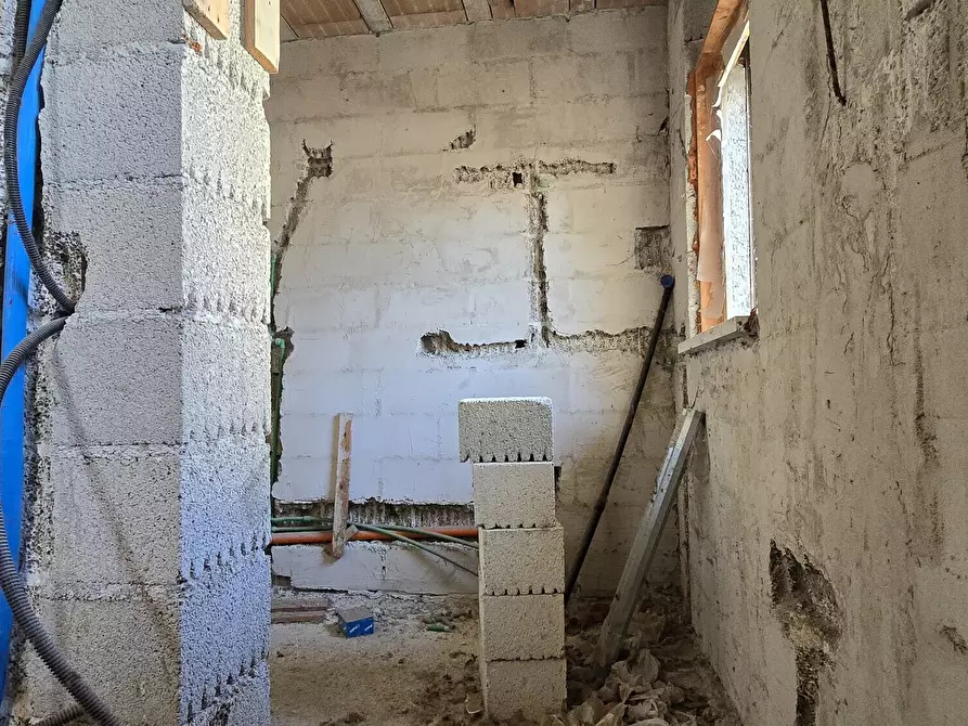 Immagine 15 di Villa in vendita  in Località Cavate a Sulmona