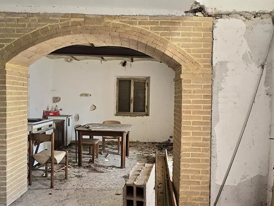 Immagine 25 di Villa in vendita  in Località Cavate a Sulmona