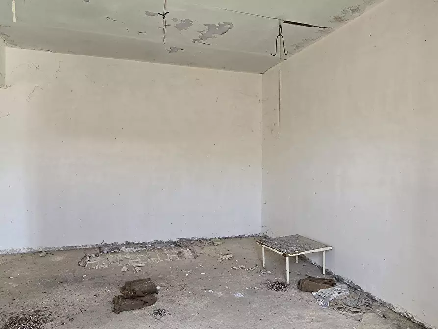 Immagine 8 di Villa in vendita  in Località Cavate a Sulmona