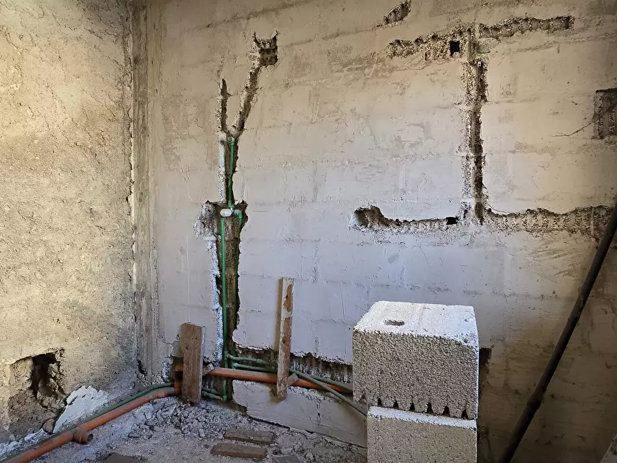 Immagine 14 di Villa in vendita  in Località Cavate a Sulmona