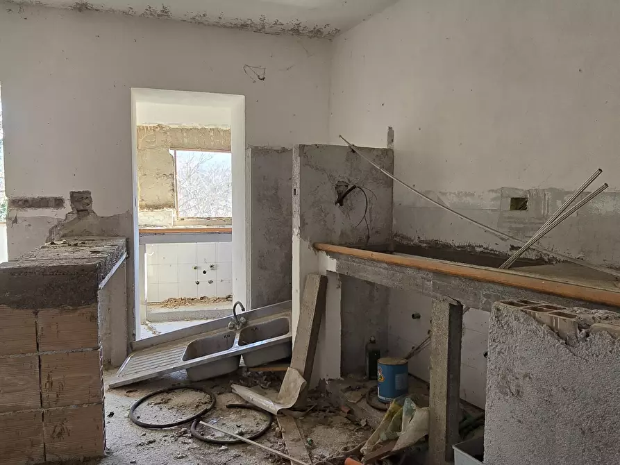 Immagine 27 di Villa in vendita  in Località Cavate a Sulmona