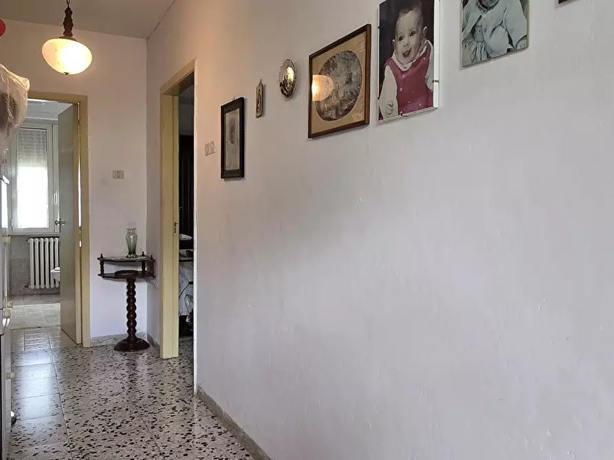 Immagine 18 di Villa in vendita  in Frazione Villa Rossi a Teramo