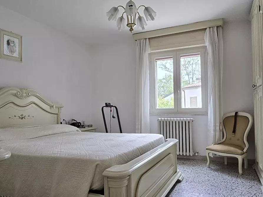 Immagine 11 di Villa in vendita  in Frazione Villa Rossi a Teramo