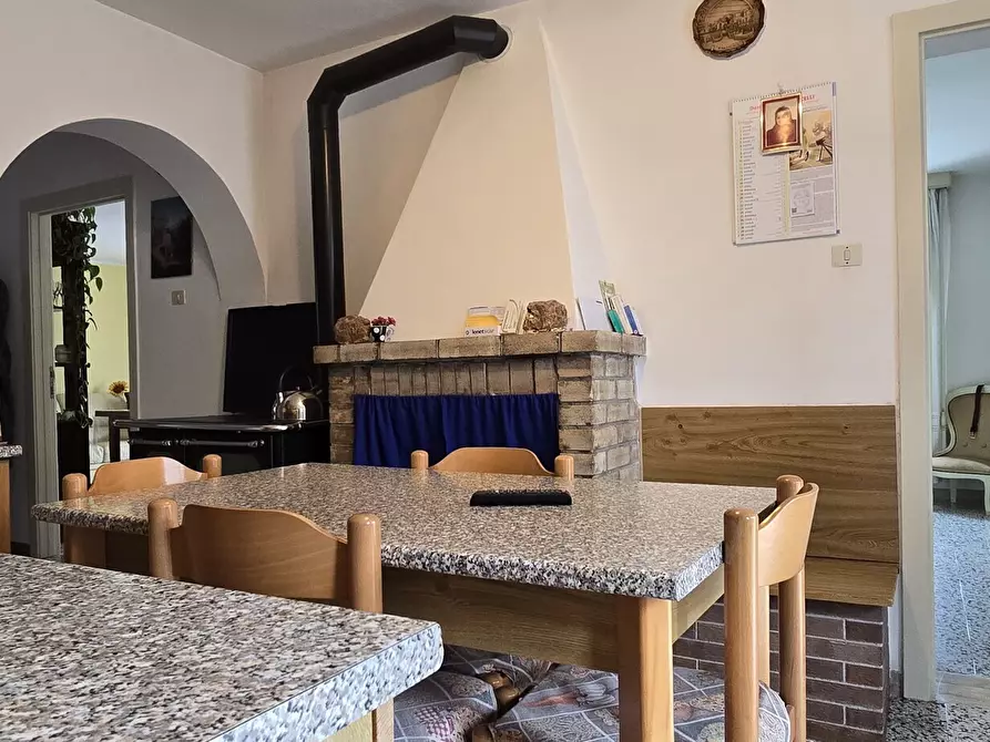 Immagine 16 di Villa in vendita  in Frazione Villa Rossi a Teramo