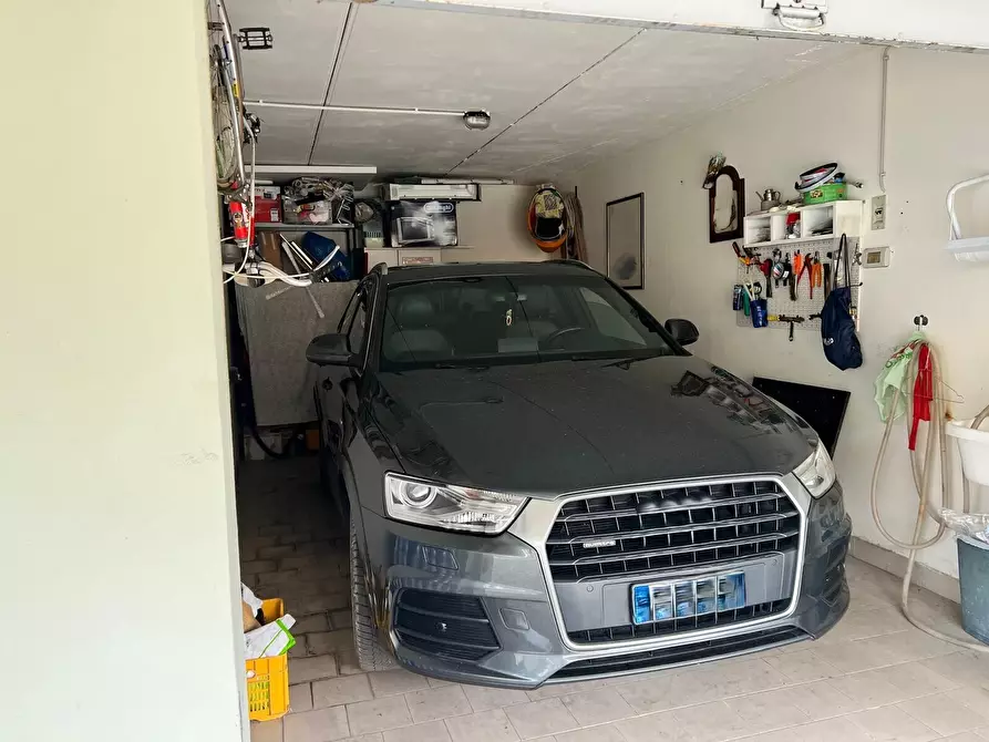 Immagine 47 di Appartamento in vendita  in Via Bradano a Montesilvano