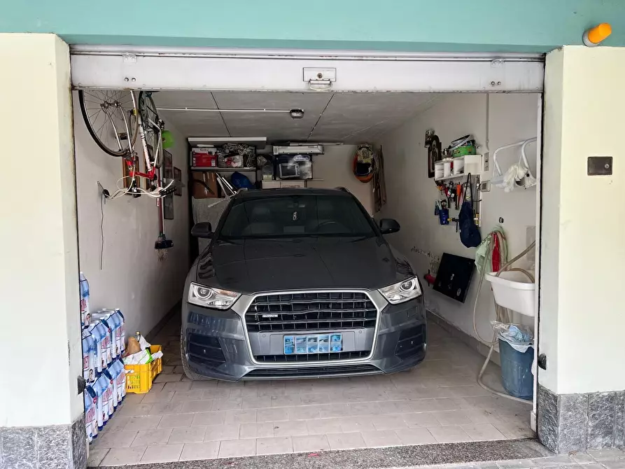 Immagine 43 di Appartamento in vendita  in Via Bradano a Montesilvano