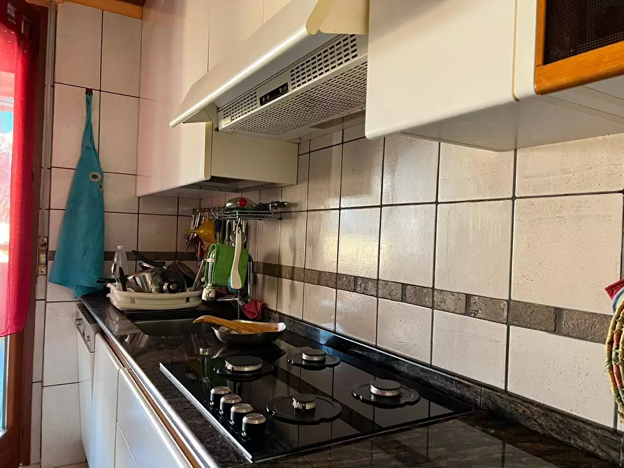 Immagine 30 di Appartamento in vendita  in Via Bradano a Montesilvano