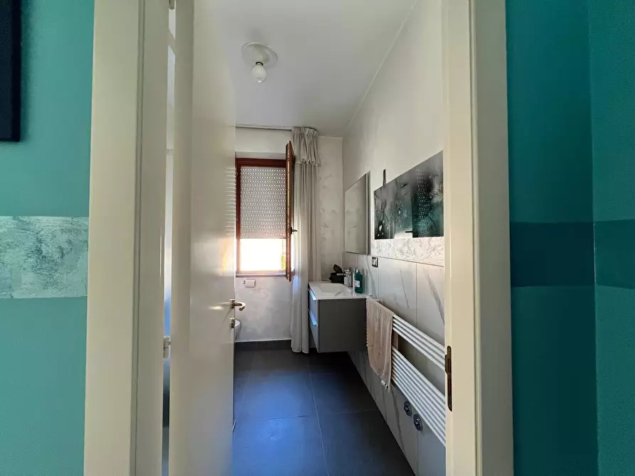 Immagine 17 di Appartamento in vendita  in Via Bradano a Montesilvano