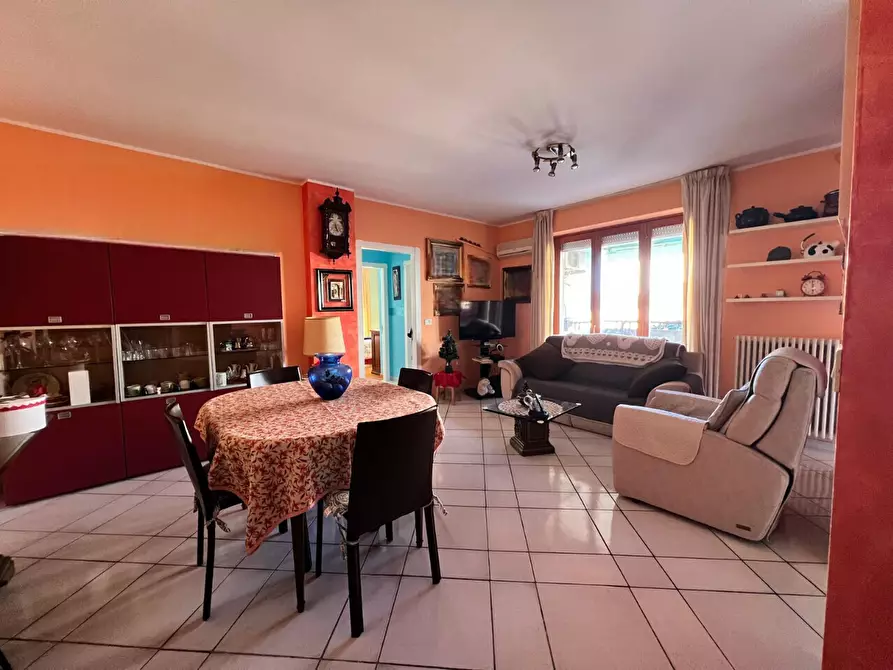 Immagine 12 di Appartamento in vendita  in Via Bradano a Montesilvano