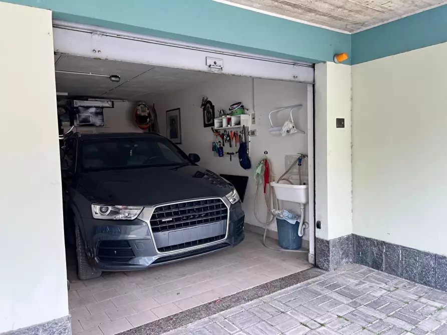 Immagine 42 di Appartamento in vendita  in Via Bradano a Montesilvano