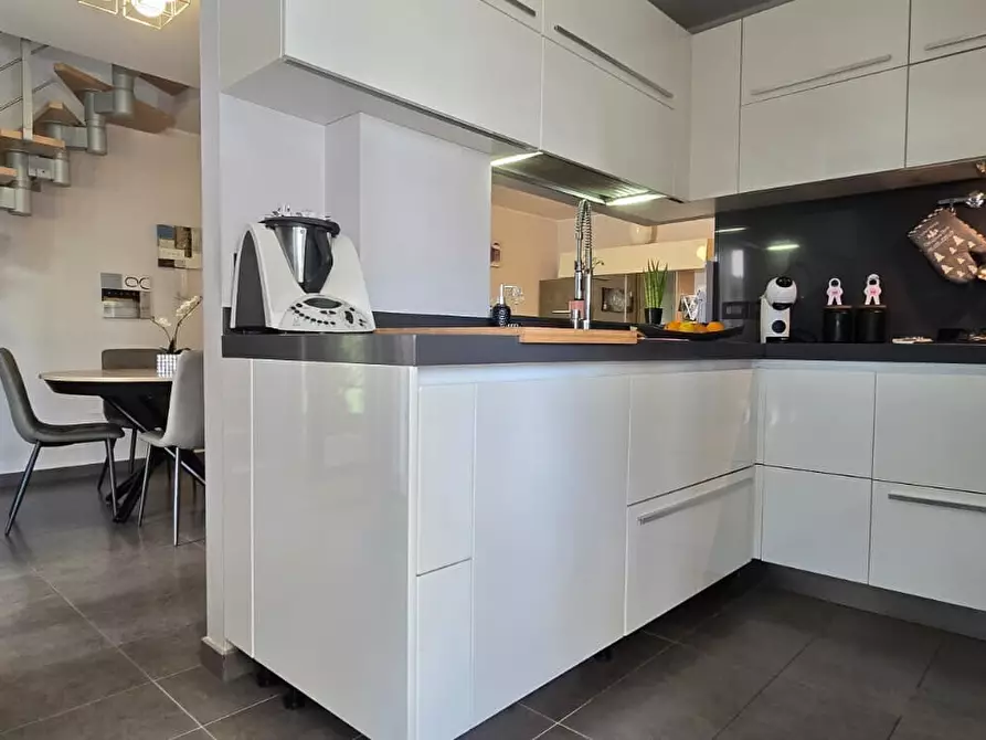 Immagine 19 di Appartamento in vendita  in Via Sangro 15 a Brittoli