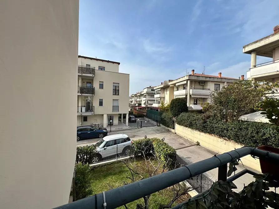 Immagine 38 di Appartamento in vendita  in Via Sangro 15 a Brittoli