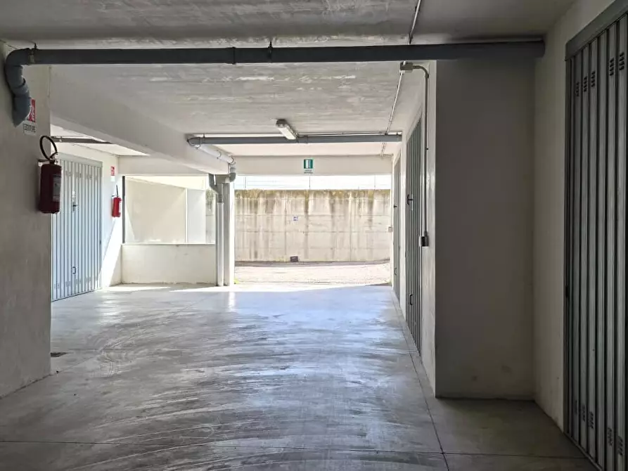 Immagine 43 di Appartamento in vendita  in Via Sangro 15 a Brittoli