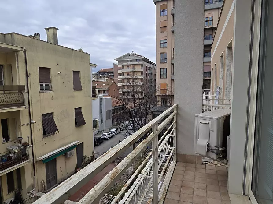 Immagine 15 di Appartamento in vendita  in Via Giosue Carducci a Pescara