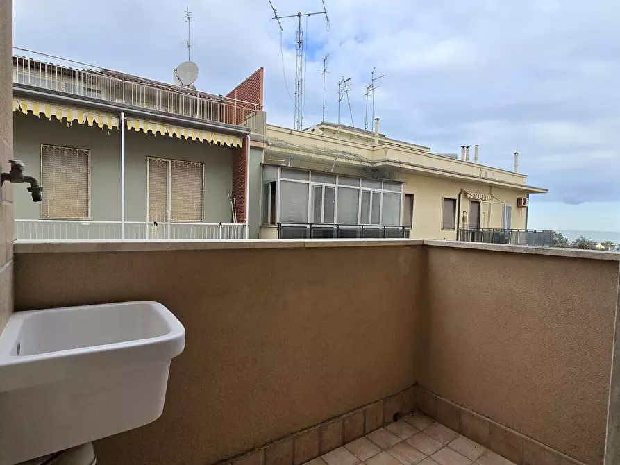 Immagine 17 di Appartamento in vendita  in Via Giosue Carducci a Pescara