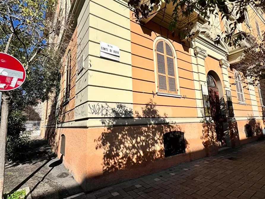 Immagine 2 di Appartamento in affitto  in Viale Conte Di ruvo 30 a Pescara