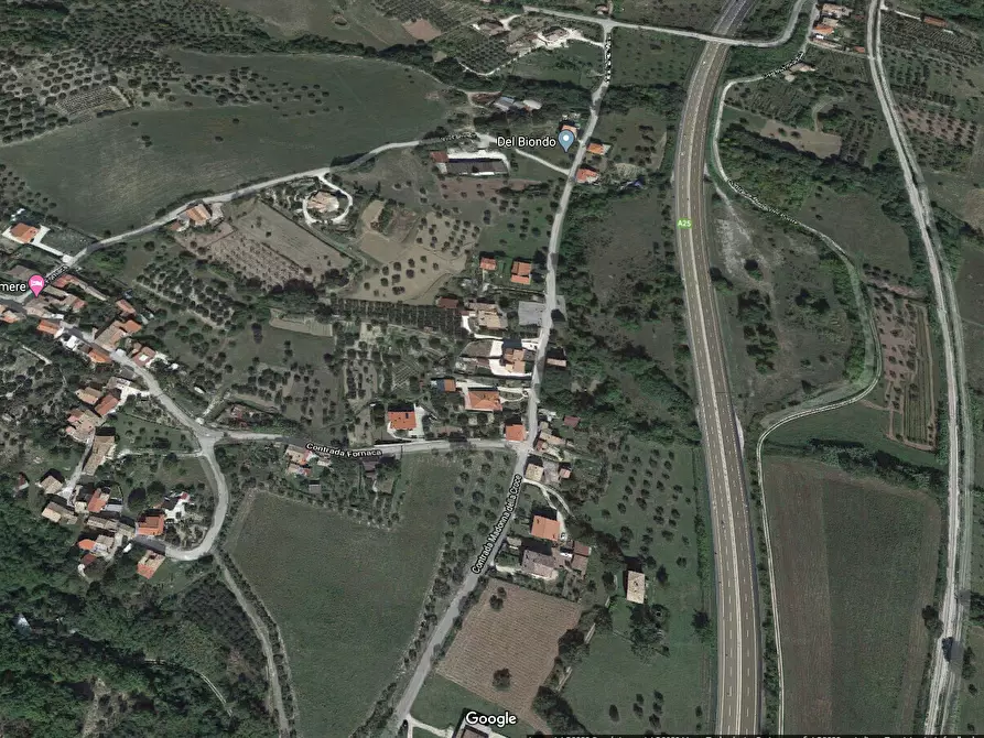 Immagine 27 di Villa in vendita  in Via Piano da Capo a Abbateggio