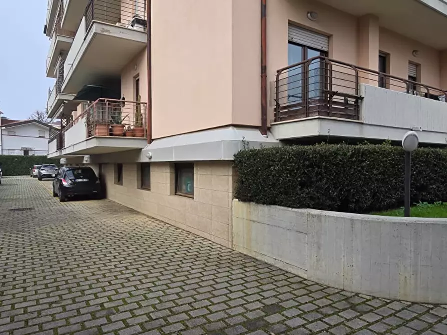 Immagine 3 di Appartamento in vendita  in Via del circuito 361 a Pescara