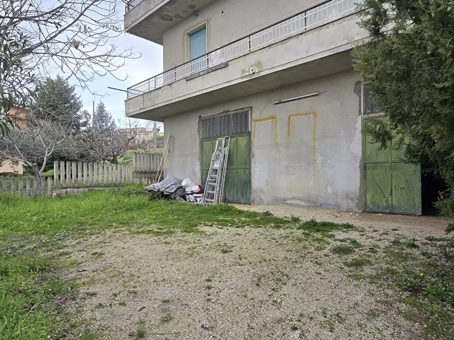 Immagine 44 di Appartamento in vendita  in Via Francesco Verrotti 4 a Penne