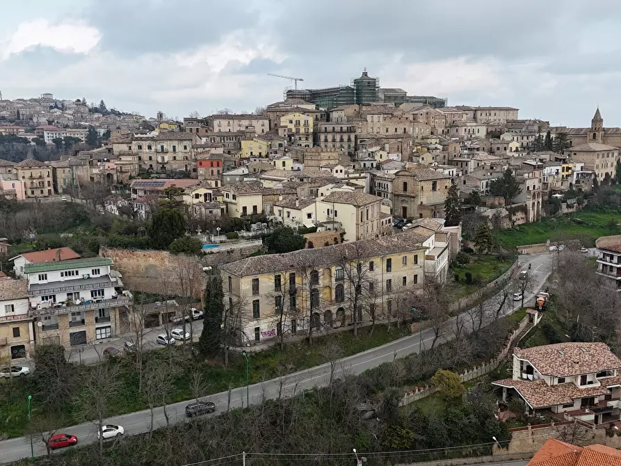 Immagine 9 di Villa in vendita  in Via Francesco Verrotti 4 a Penne